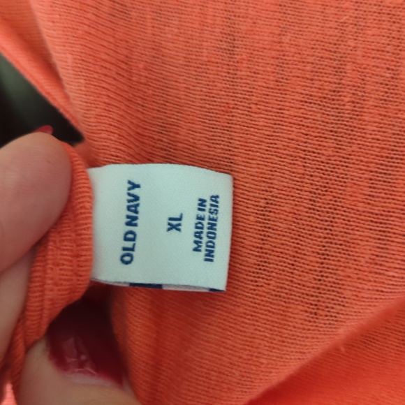 Old Navy short sleeve dress extra large in a Coral color - Picture 3 of 4